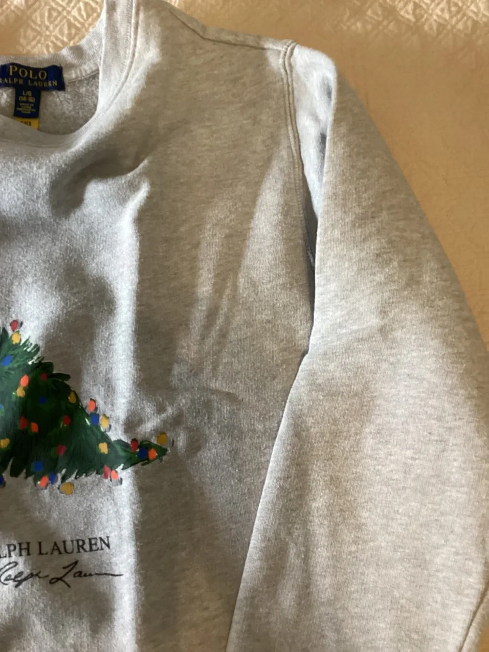 Polo Ralph Lauren boys size 14/16 holiday bear sweatshirt